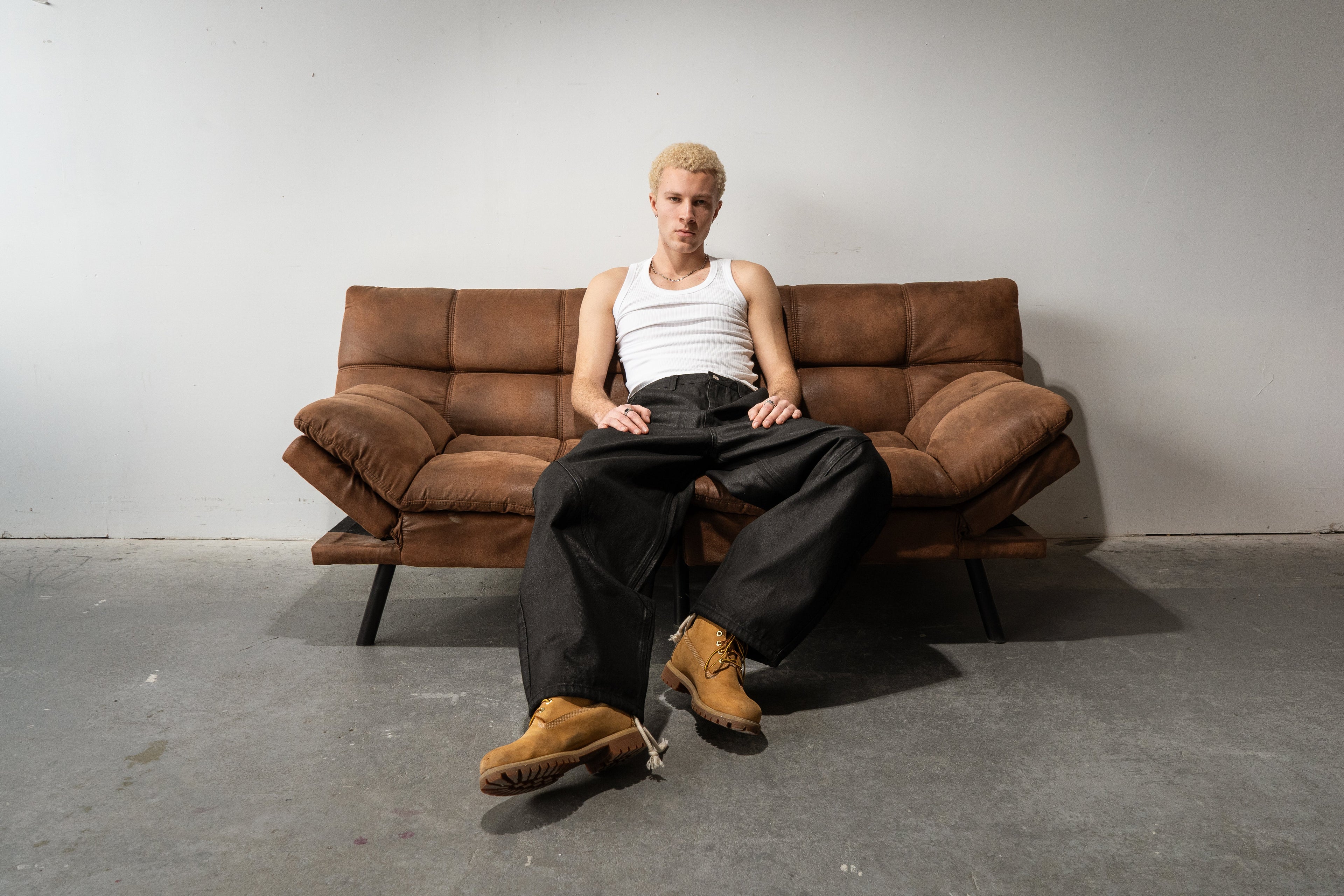 Ultimate Guide to Baggy Jeans Fit