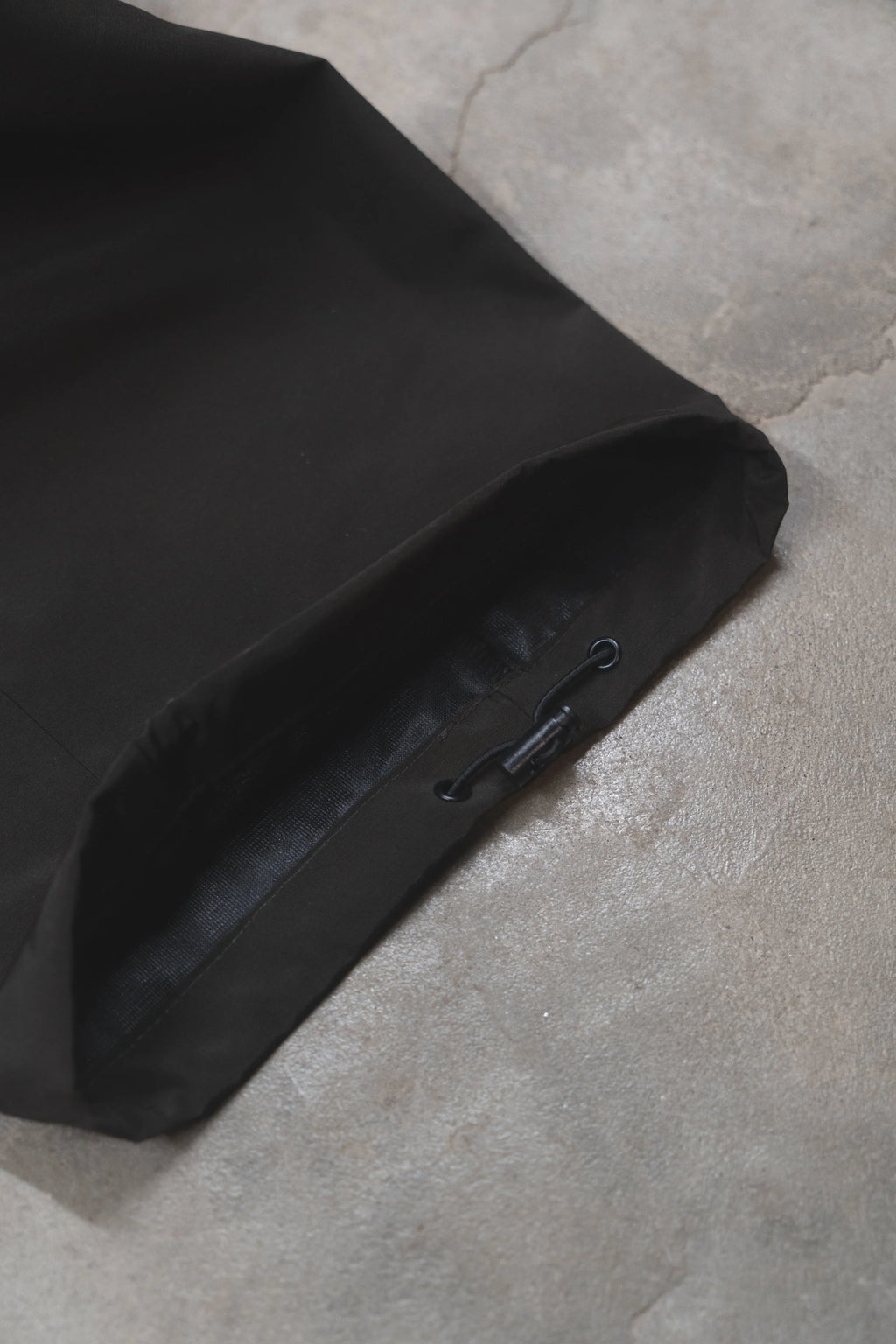 gone snowpants brown